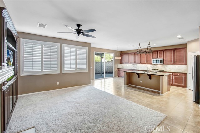 Detail Gallery Image 13 of 46 For 31348 Strawberry Tree Ln, Temecula,  CA 92592 - 4 Beds | 2/1 Baths