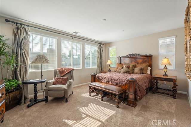 Detail Gallery Image 19 of 33 For 361 Bayside Ct, Costa Mesa,  CA 92627 - 4 Beds | 2/1 Baths