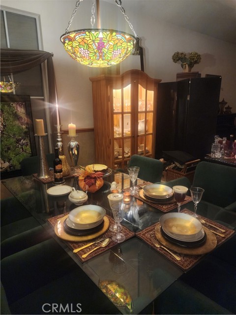 7721 Beach Falls Court, Las Vegas CA: https://media.crmls.org/medias/8abd4f66-bca7-420b-b2c7-3f8b188ad369.jpg