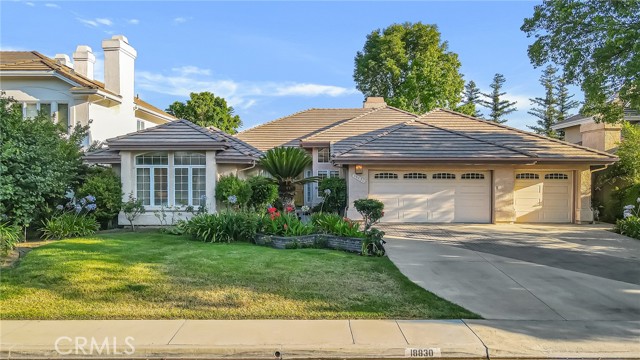Detail Gallery Image 2 of 55 For 18830 Beechtree Ln, Porter Ranch,  CA 91326 - 5 Beds | 4/1 Baths