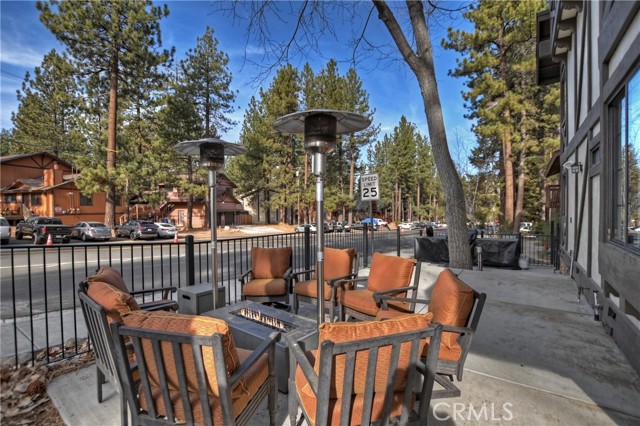 Detail Gallery Image 42 of 49 For 41896 Switzerland #1,  Big Bear Lake,  CA 92315 - 2 Beds | 2/1 Baths