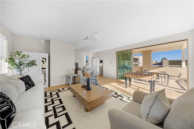 Detail Gallery Image 44 of 70 For 126 Interval, Irvine,  CA 92618 - 5 Beds | 4 Baths