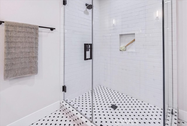 1254 Sanborn Avenue, Los Angeles CA: https://media.crmls.org/medias/8abf9295-0541-446a-af26-dab75535b54d.jpg