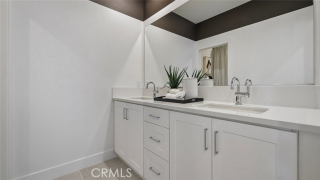 Detail Gallery Image 16 of 33 For 704 Guy Turner Dr, Camarillo,  CA 93010 - 4 Beds | 3 Baths