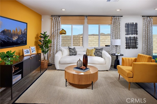 Detail Gallery Image 2 of 13 For 30504 Genesis Ct, Winchester,  CA 92596 - 3 Beds | 2/1 Baths