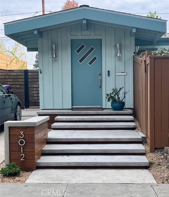 Detail Gallery Image 2 of 32 For 3012 Roxanne Ave, Long Beach,  CA 90808 - 3 Beds | 2 Baths