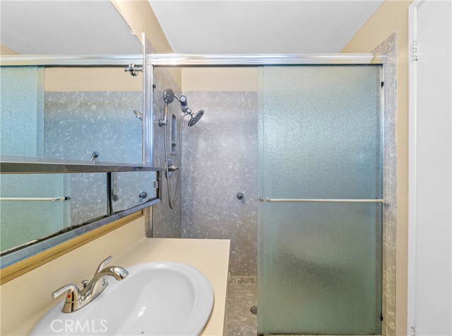 Detail Gallery Image 17 of 23 For 19571 Roderick, Huntington Beach,  CA 92646 - 3 Beds | 2 Baths