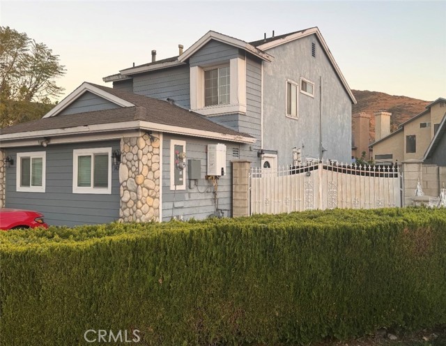 Detail Gallery Image 2 of 15 For 14255 Long View #2,  Fontana,  CA 92337 - 1 Beds | 1 Baths