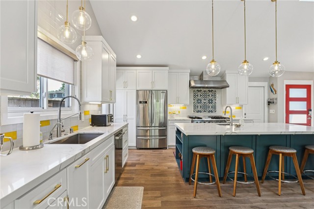 Detail Gallery Image 13 of 36 For 173 College Park, Seal Beach,  CA 90740 - 3 Beds | 2 Baths