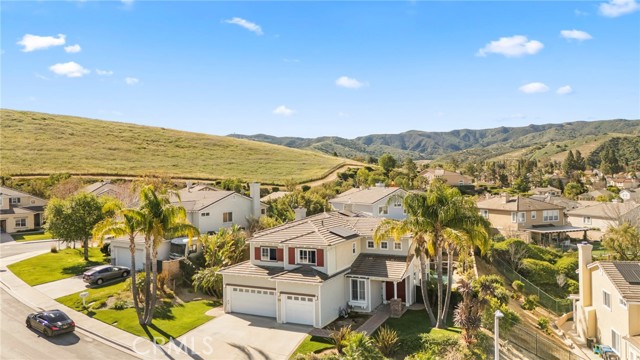 Detail Gallery Image 3 of 44 For 964 Corto, Simi Valley,  CA 93065 - 4 Beds | 3 Baths