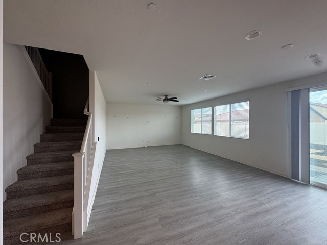 Detail Gallery Image 7 of 25 For 27861 Solitude, Moreno Valley,  CA 92555 - 4 Beds | 3/1 Baths