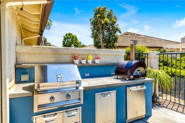 27237 Via Capri, San Juan Capistrano CA: https://media.crmls.org/medias/8ac5642a-4f4e-4a12-ab91-b96b9829cf8a.jpg