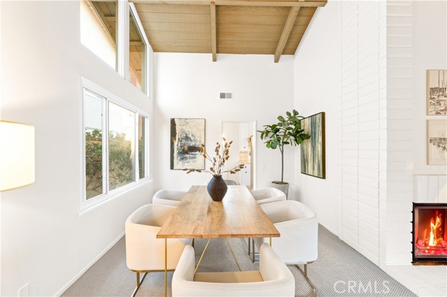 Detail Gallery Image 10 of 34 For 1621 Harbor Crest Cir, Corona Del Mar,  CA 92625 - 3 Beds | 2 Baths