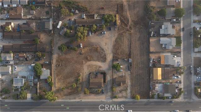 Image 7 of 19 For 21796 Cottonwood Avenue