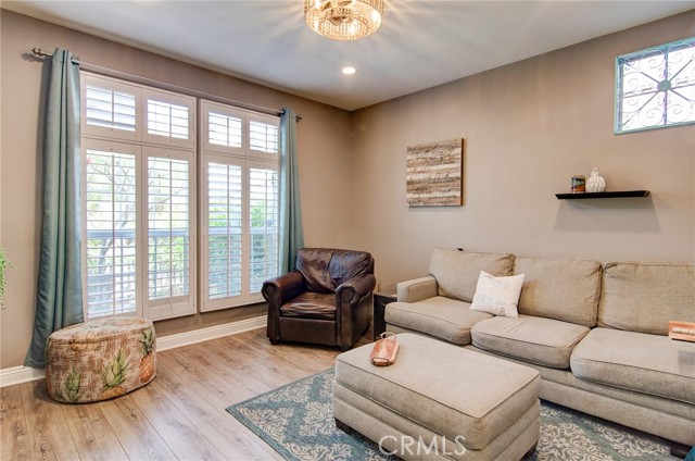 Detail Gallery Image 13 of 47 For 13069 Arborwalk, Tustin,  CA 92782 - 3 Beds | 2/1 Baths
