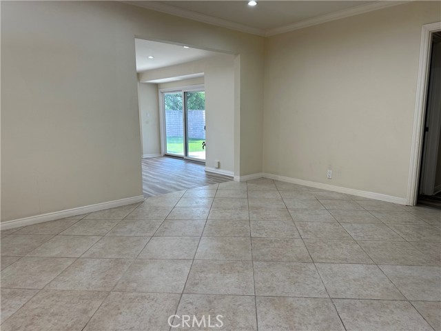 6379 Darby Place, Tarzana CA: https://media.crmls.org/medias/8ac73f2c-8b73-4a8a-a7ae-e8be3c976ff9.jpg