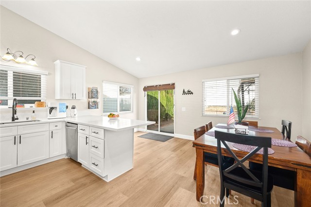 Detail Gallery Image 8 of 40 For 7297 Meadowlark, Rancho Cucamonga,  CA 91701 - 4 Beds | 2 Baths