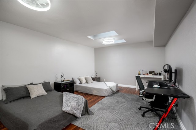 Image 15 of 31 For 1126 Naples  