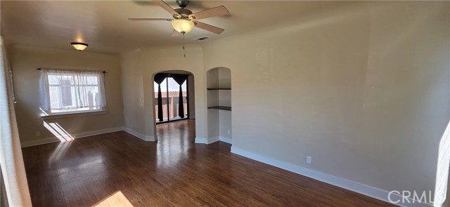 Detail Gallery Image 8 of 35 For 225 Saint Joseph Ave, Long Beach,  CA 90803 - 2 Beds | 1 Baths