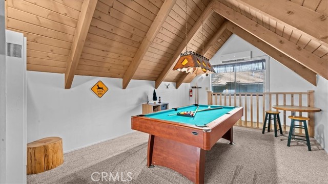 613 E Victoria Court, Lake Arrowhead, CA 92352