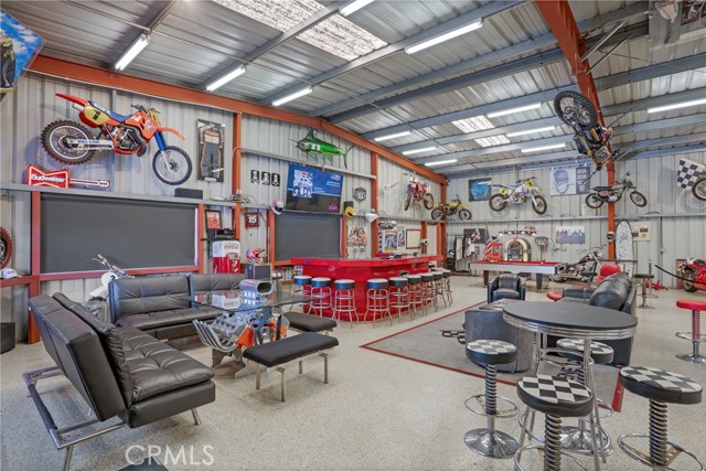 26465 Douglas Avenue, Murrieta CA: https://media.crmls.org/medias/8aca2362-179f-4e5e-bb2d-f2b36768280e.jpg