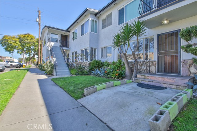 Detail Gallery Image 3 of 24 For 100 Cerritos #7,  Long Beach,  CA 90802 - 1 Beds | 1 Baths