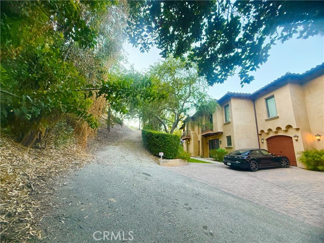 Front Image Thumbnail for CRSR26127890
