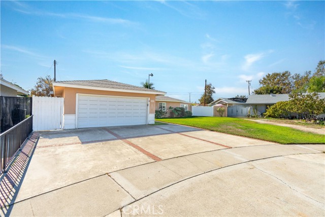 Detail Gallery Image 34 of 50 For 3318 W Borchard, Santa Ana,  CA 92704 - 4 Beds | 2 Baths