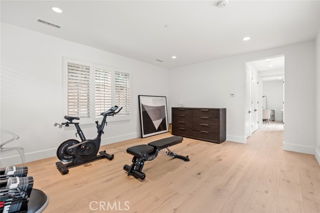 117 Andirons, Irvine CA: https://media.crmls.org/medias/8acaf8bf-e805-4252-8d10-ffc8d3a2a3bf.jpg