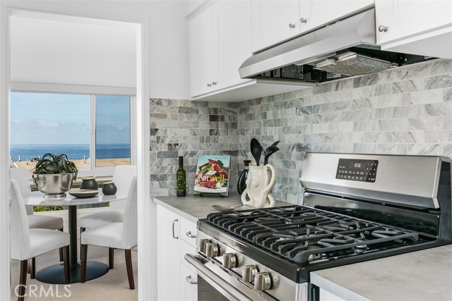 Detail Gallery Image 26 of 53 For 21703 Ocean Vista Dr #204,  Laguna Beach,  CA 92651 - 3 Beds | 2 Baths