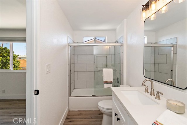 4543 W 168th Street, Lawndale CA: https://media.crmls.org/medias/8acb79ec-e1a9-4bc4-857e-efe9134a501f.jpg