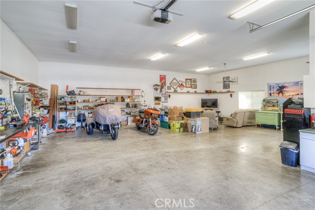 6060 Miners Ranch Road, Oroville CA: https://media.crmls.org/medias/8acb8001-4a2c-4599-b61a-7c24bba9bd9a.jpg