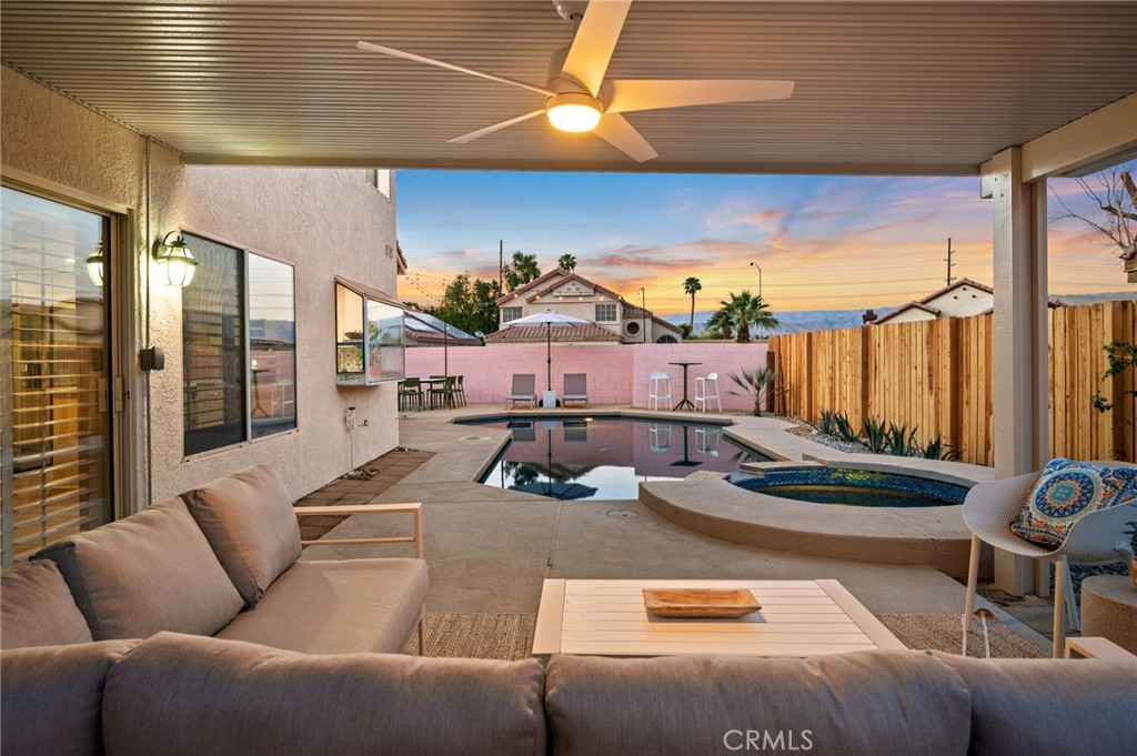 MLS #OC25257498 image #1