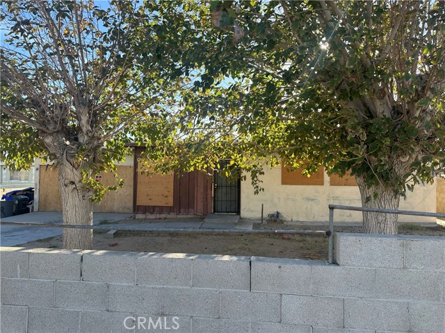 Detail Gallery Image 1 of 6 For 541 Victor Ave, Barstow,  CA 92311 - 3 Beds | 1 Baths