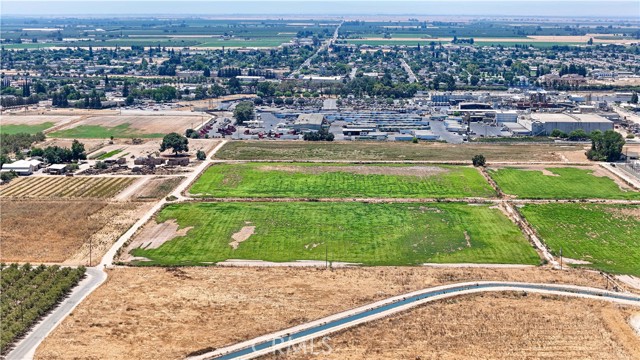 1777 Bird, Livingston CA: https://media.crmls.org/medias/8acc5987-ab0b-402a-9716-70e57ed958cc.jpg
