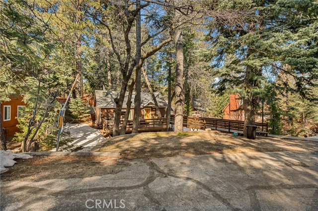 Detail Gallery Image 24 of 29 For 32135 West Dr, Running Springs,  CA 92382 - 2 Beds | 2 Baths