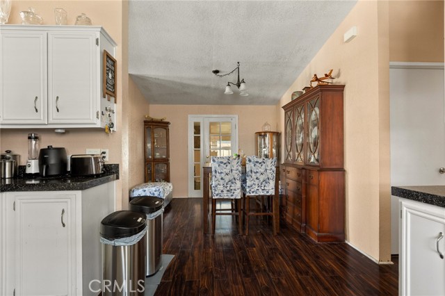Detail Gallery Image 8 of 27 For 10961 Desert Lawn Dr #93,  Calimesa,  CA 92320 - 2 Beds | 2 Baths