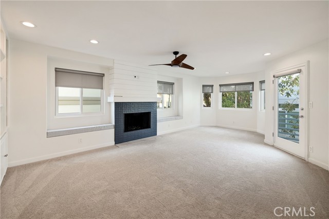 Detail Gallery Image 28 of 56 For 1707 Marshallfield #B,  Redondo Beach,  CA 90278 - 3 Beds | 3 Baths