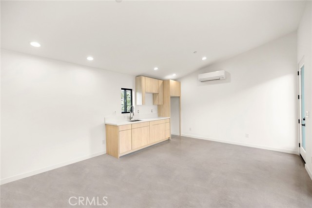 6218 Farrelo Road, Yucca Valley CA: https://media.crmls.org/medias/8ace2b68-2a53-43d3-ba4e-70b2cae50432.jpg