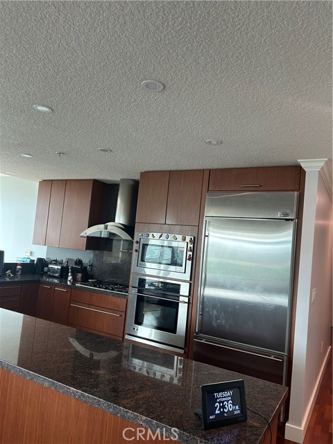 3141 Michelson Drive, Irvine CA: https://media.crmls.org/medias/8acf309c-f6d8-4f90-aad3-e74ac3c548bf.jpg