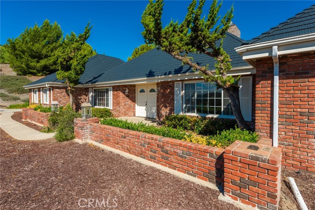 Detail Gallery Image 14 of 62 For 26100 Calle Corveta, Temecula,  CA 92590 - 4 Beds | 2/1 Baths