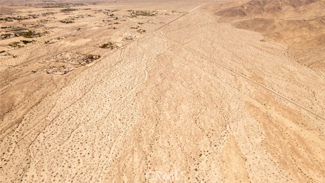 0 0, Desert Hot Springs CA: https://media.crmls.org/medias/8ad030e0-50d4-48ce-9d19-f2dce0e02987.jpg