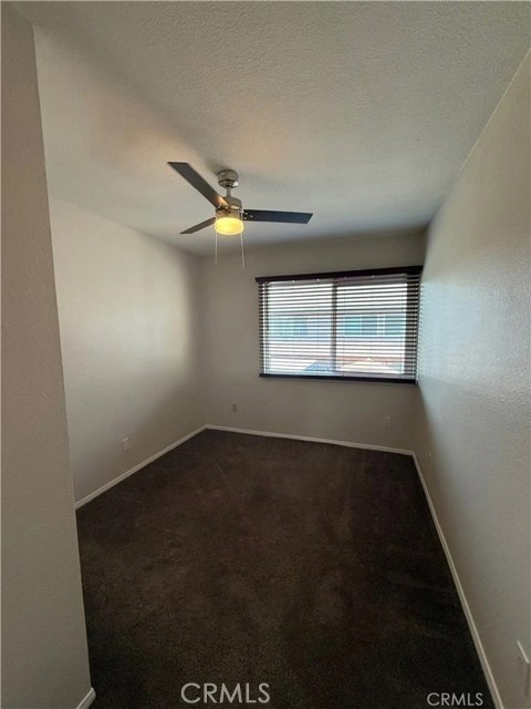 Detail Gallery Image 11 of 18 For 877 Silver Fir Rd, Walnut,  CA 91789 - 3 Beds | 2 Baths