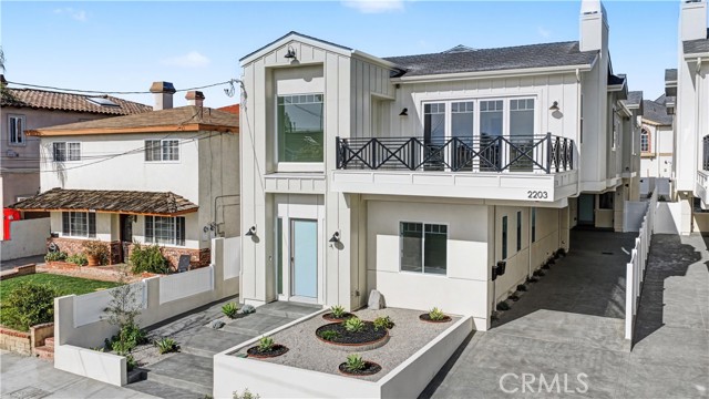 Detail Gallery Image 36 of 43 For 2203 Marshalfield #B,  Redondo Beach,  CA 90278 - 4 Beds | 3/1 Baths