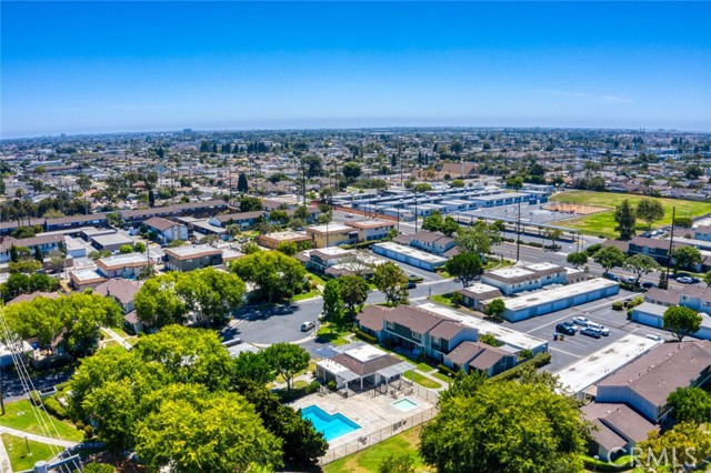 8515 Edgebrook Drive, Garden Grove CA: https://media.crmls.org/medias/8ad0ed51-a353-4d4c-a884-d02dbd176588.jpg