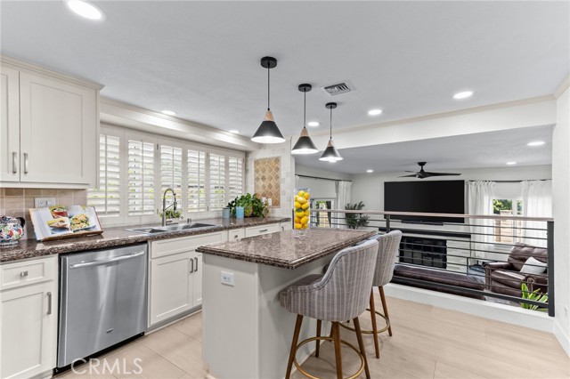 Detail Gallery Image 10 of 53 For 3094 Windemere Ct, Chino Hills,  CA 91709 - 4 Beds | 2/1 Baths