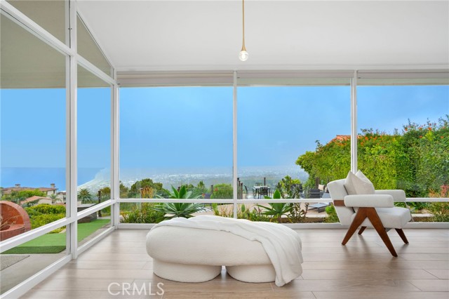 952 Via Del Monte, Palos Verdes Estates CA: https://media.crmls.org/medias/8ad1613a-de0c-4119-9bef-4d7f3317570c.jpg