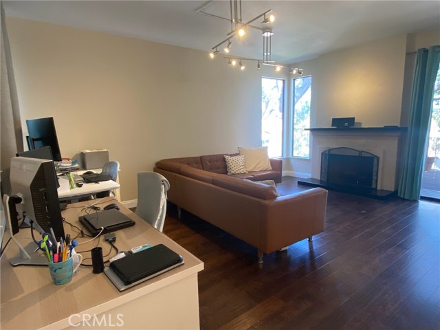 2408 N North Creek Lane, Fullerton CA: https://media.crmls.org/medias/8ad373d0-5ab3-497d-8cbd-bb1afb843267.jpg