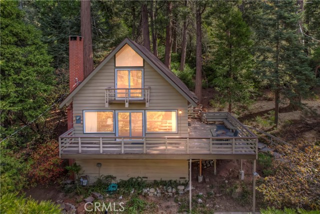 Detail Gallery Image 2 of 49 For 225 Fremont Rd, Lake Arrowhead,  CA 92352 - 3 Beds | 2 Baths