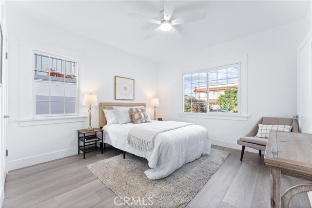 765 Loma Avenue, Long Beach CA: https://media.crmls.org/medias/8ad45d15-9ea2-4486-8860-ecfcf451a093.jpg